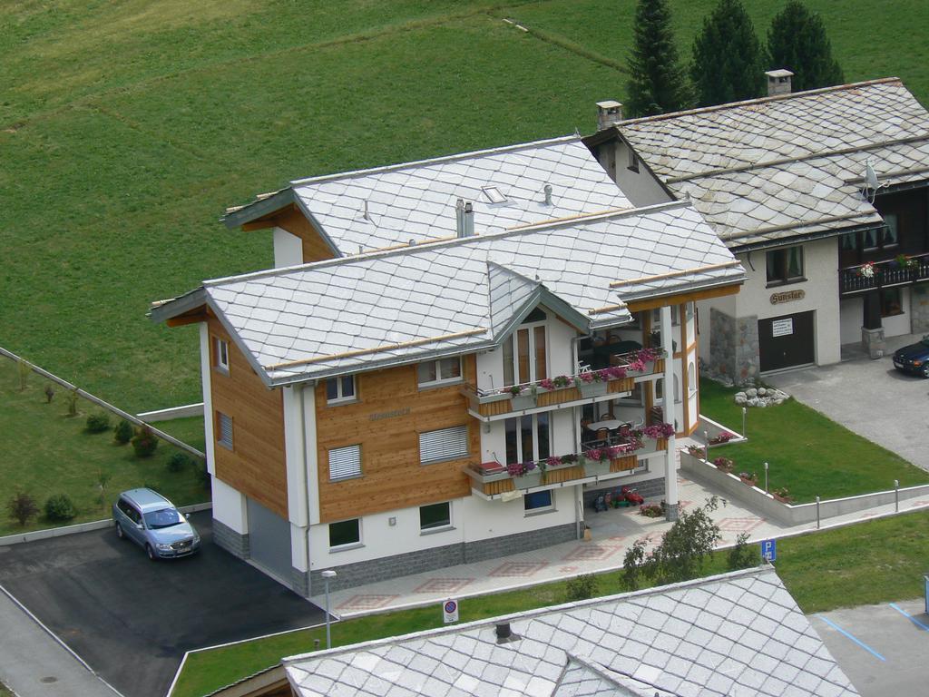 Apartamento Haus Alpenstern Saas-Grund Exterior foto