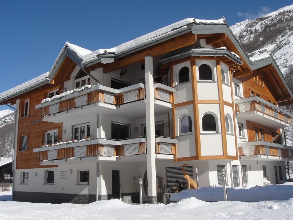 Apartamento Haus Alpenstern Saas-Grund Exterior foto