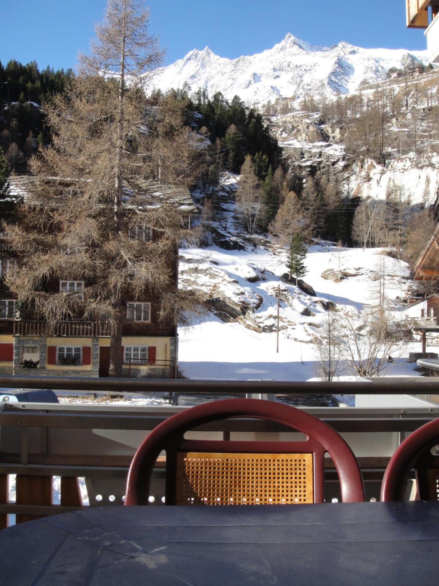 Apartamento Haus Alpenstern Saas-Grund Habitación foto