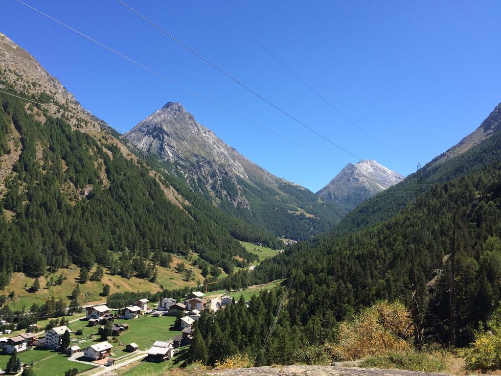 Apartamento Haus Alpenstern Saas-Grund Exterior foto