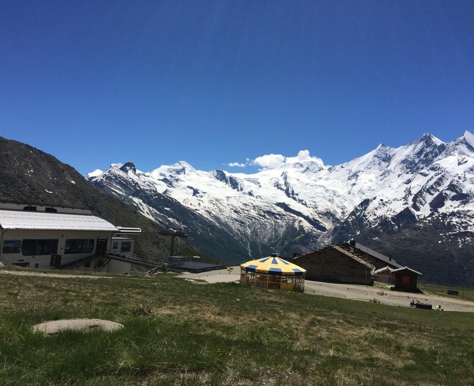 Apartamento Haus Alpenstern Saas-Grund Exterior foto